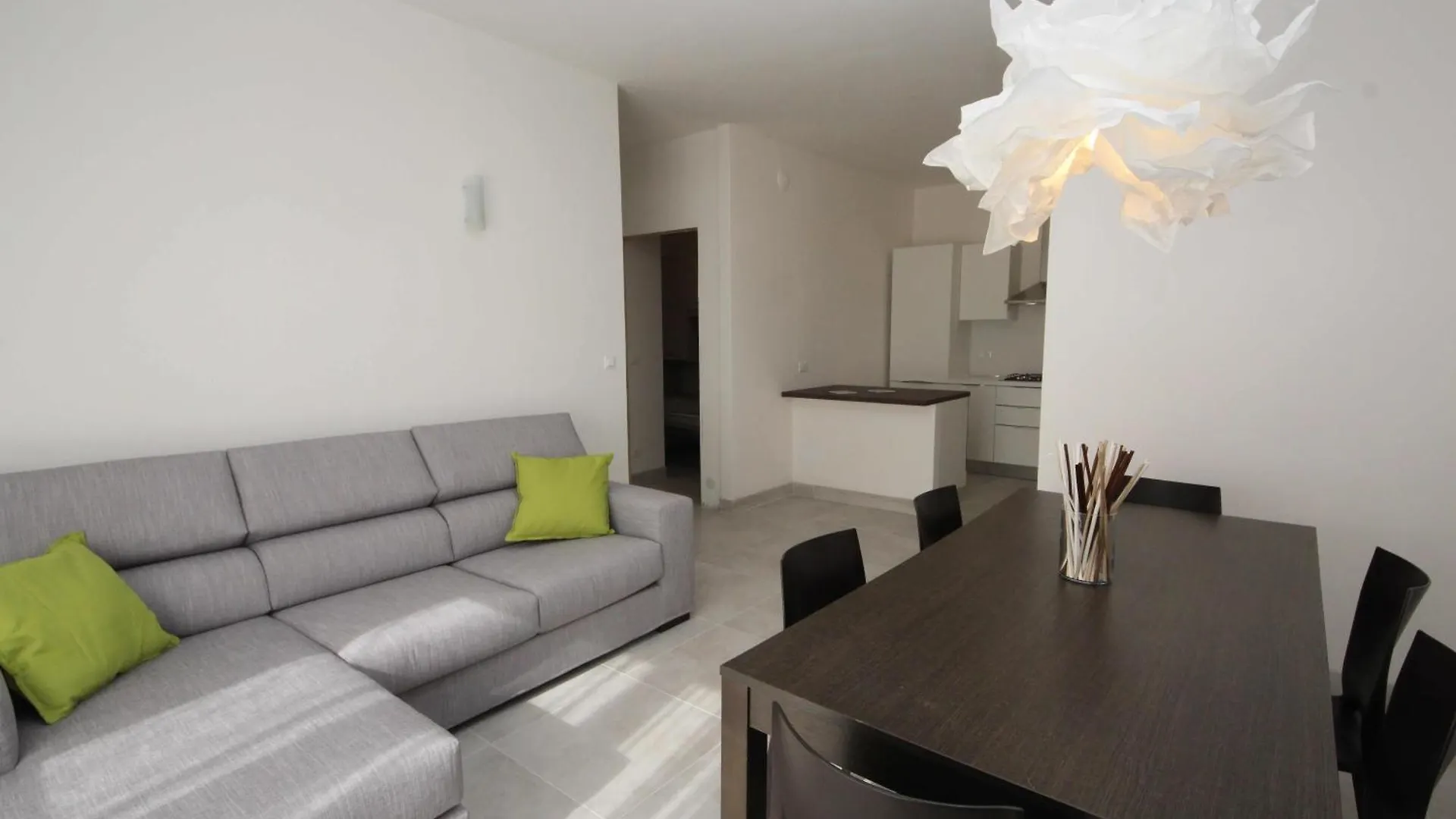 شقة Villa Vilma Appartamento 02 روسولينا ماري