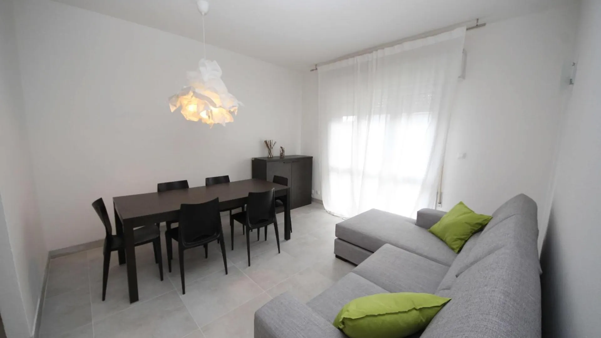 Villa Vilma Appartamento 02 روسولينا ماري