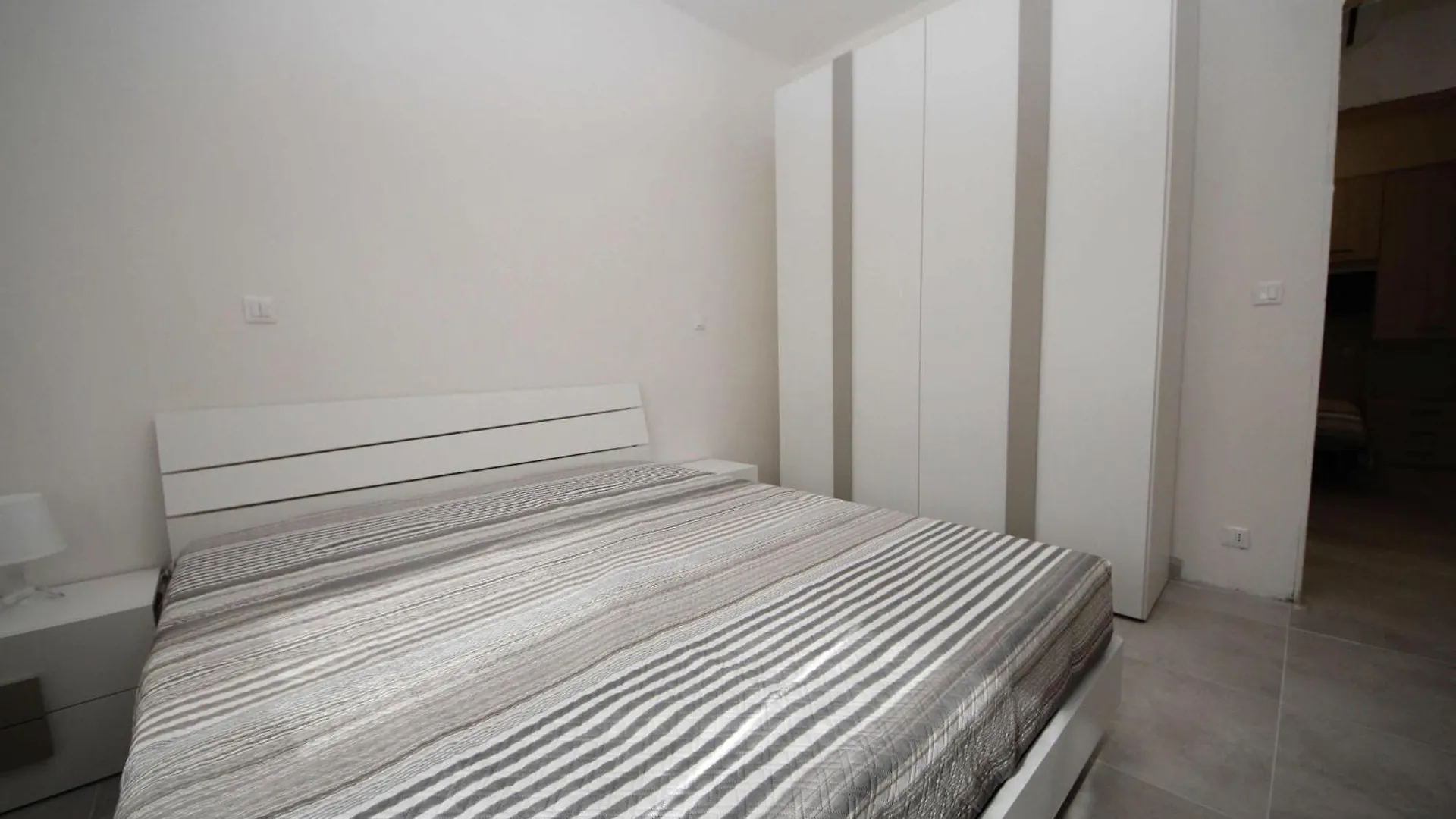 Villa Vilma Appartamento 02 روسولينا ماري 0*,